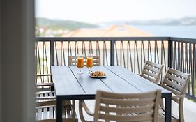 Lush Suites
